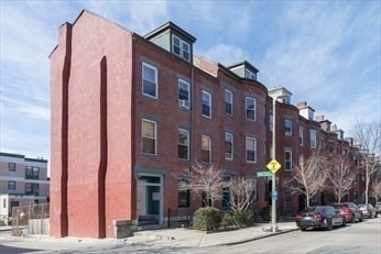 200 Northampton St unit 3, Boston, MA 02118 - photo 1