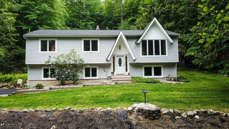 121 River Rd, Flanders, NJ 07836 - photo 1