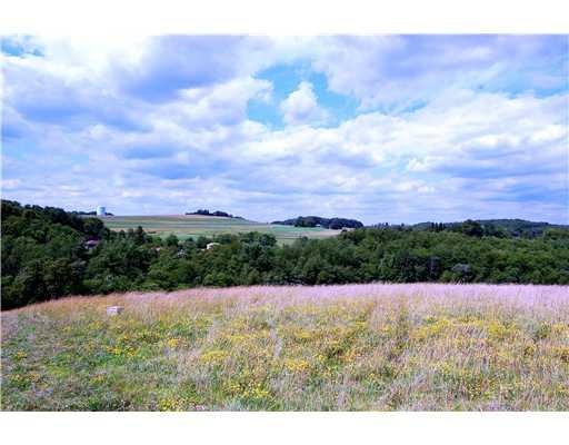 618 Trescovich Rd, Latrobe, PA 15650 - photo 1