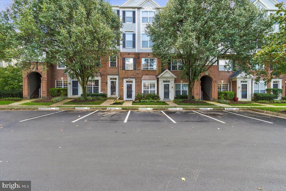 1720 Osage St, Alexandria, VA 22302 - photo 1