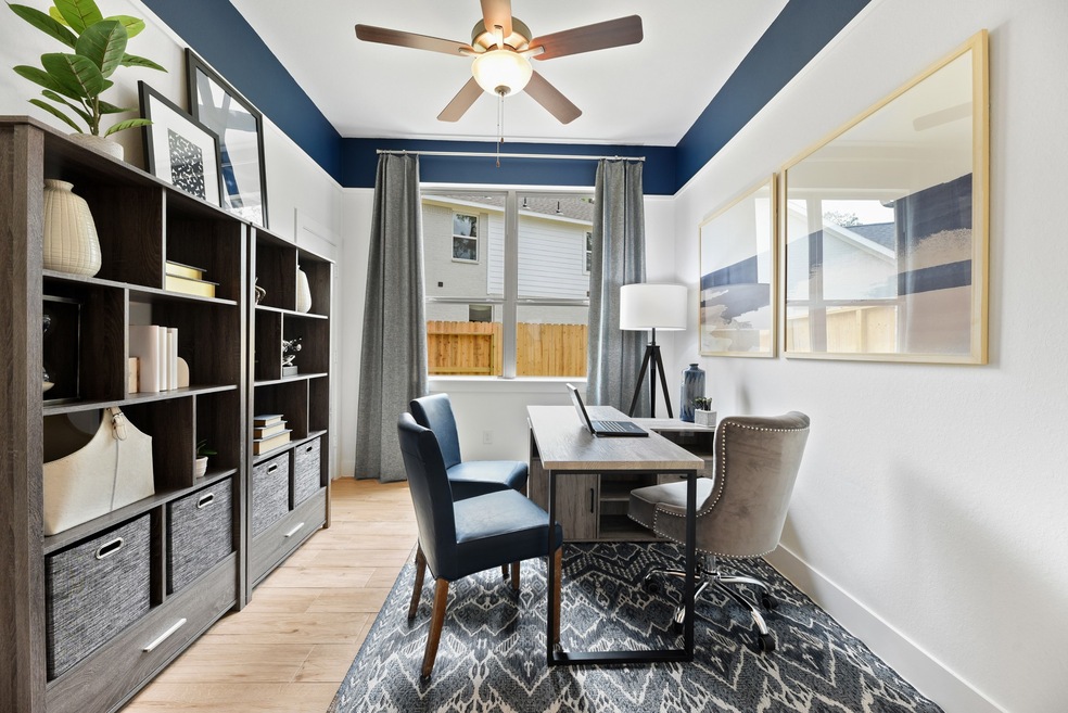 Photos are REPRESENTATIVE of the home /floor plan