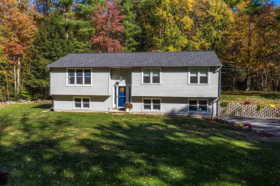 51 Crestwood Dr, Danville, NH 03819 - photo 1