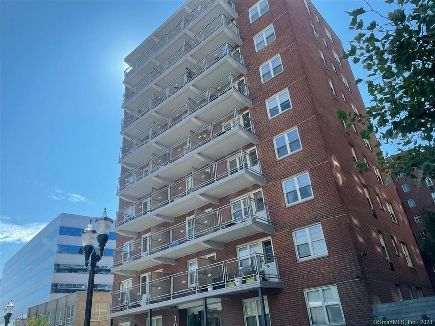 700 Summer St unit 4L, Stamford, CT 06901 - photo 1