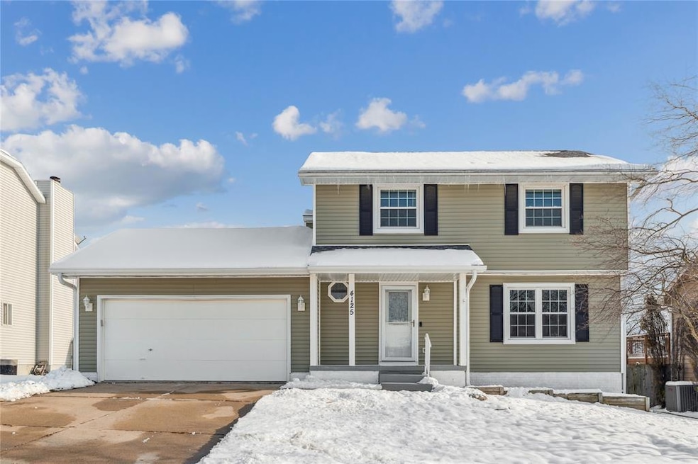 4125 SE 22nd St, Des Moines, IA 50320 - photo 1