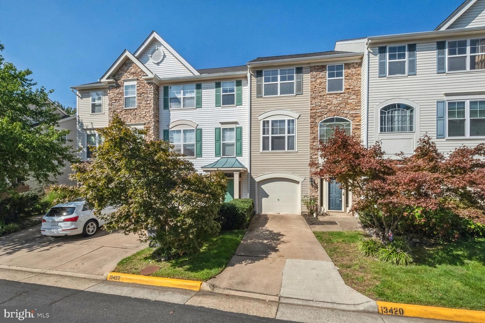 13420 Burrough Farm Dr, Herndon, VA 20171 - photo 1