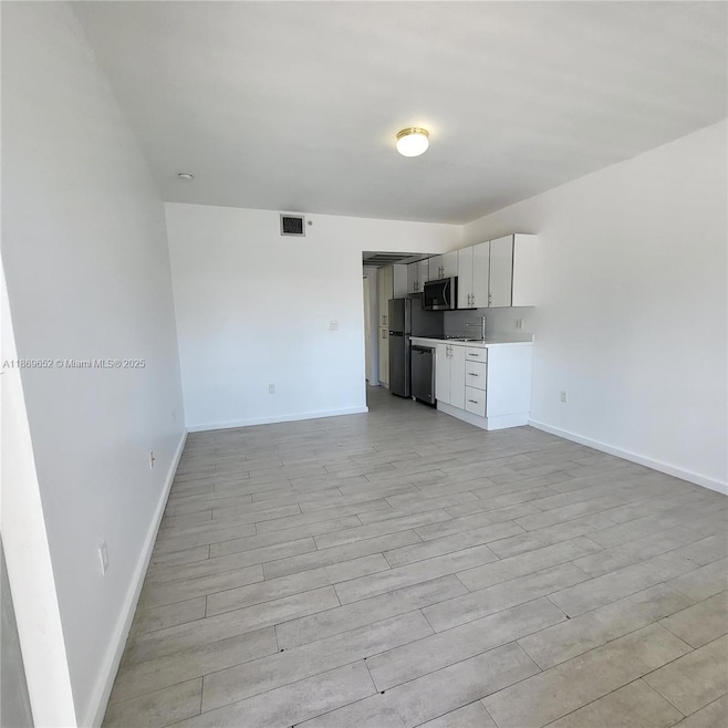 For Rent $1,900/month • Co-Listing Agent