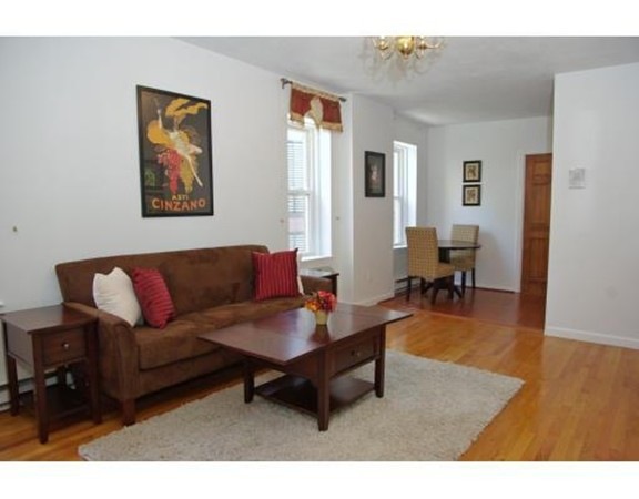 32 Fleet St unit 5, Boston, MA 02113 - photo 1