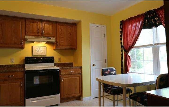 227 Poplar Dr, Reading, PA 19606 - photo 1