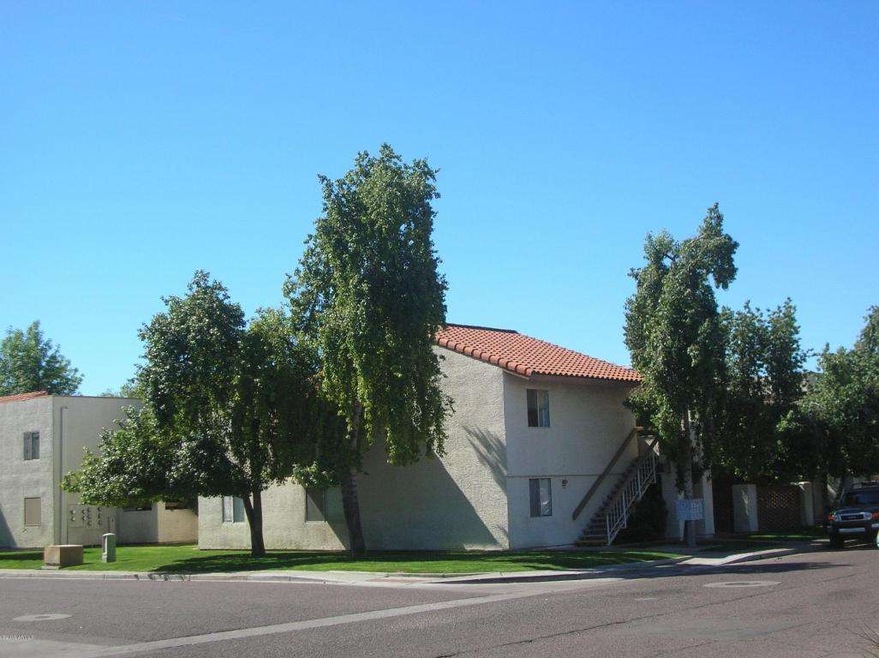 8824 N 8th St unit 209, Phoenix, AZ 85020 - photo 1