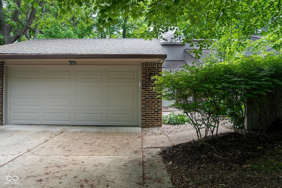 For Sale $299,900 • Co-Listing Agent