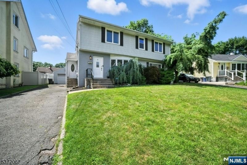 For Sale $900,000