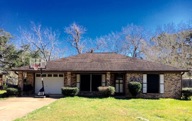 206 Avenue H, Brazoria, TX 77422 - photo 1