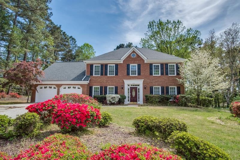 4570 Gilhams Rd NE, Roswell, GA 30075 - photo 1