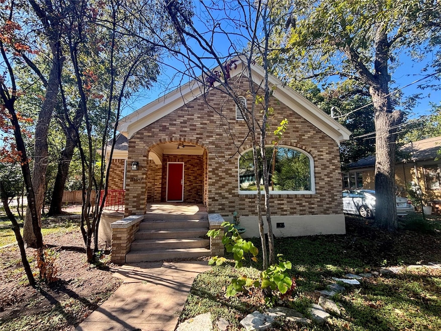 For Rent $4,000/month • Co-Listing Agent