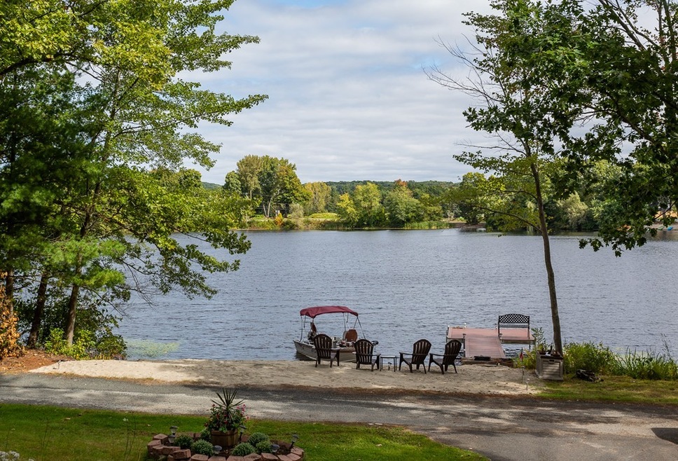 9 Bungalow Point, Wilbraham, MA 01095 - photo 1