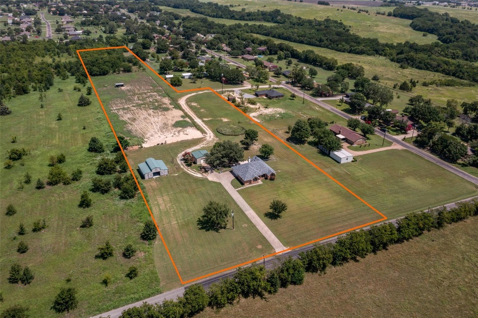 Approximate boarder of property