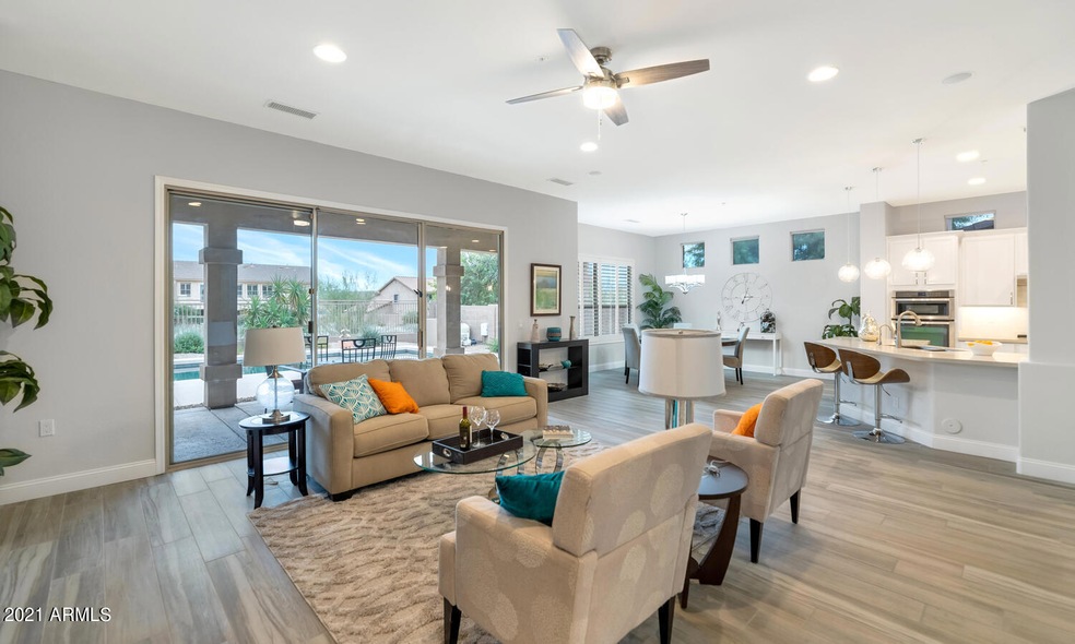 10635 E Bahia Dr, Scottsdale, AZ 85255 - photo 1