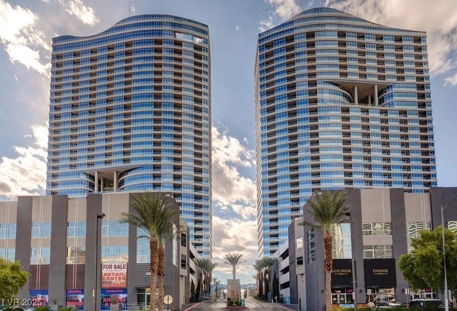 Panorama Towers unit 804, Las Vegas, NV 89103 - photo 1