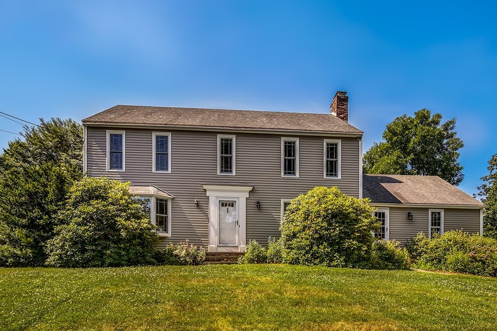 337 Pleasant St, North Andover, MA 01845 - photo 1
