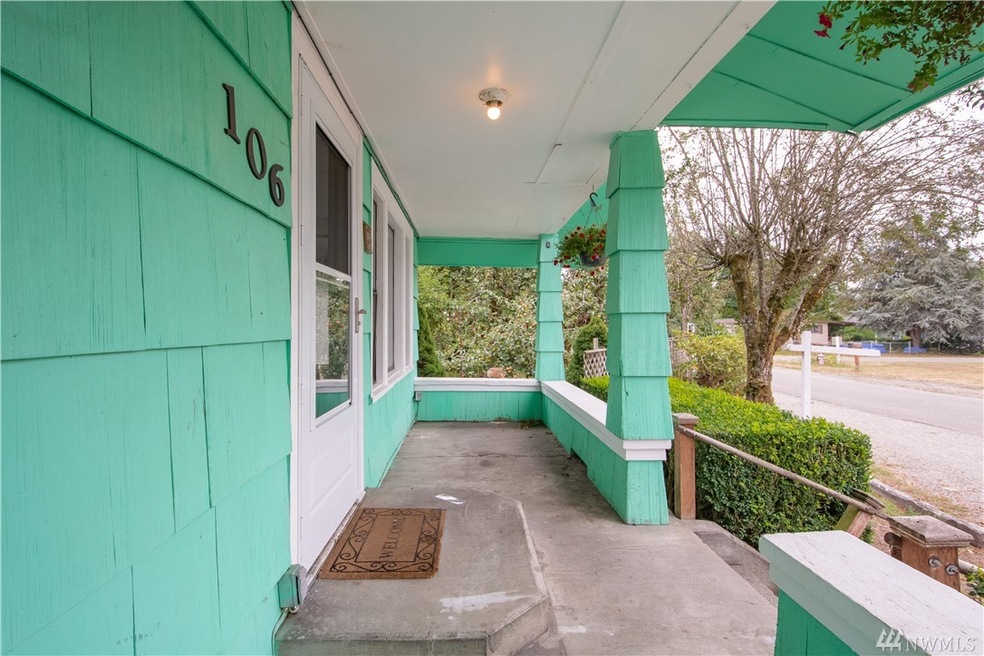 106 SW Edwards St, Yelm, WA 98597 - photo 1