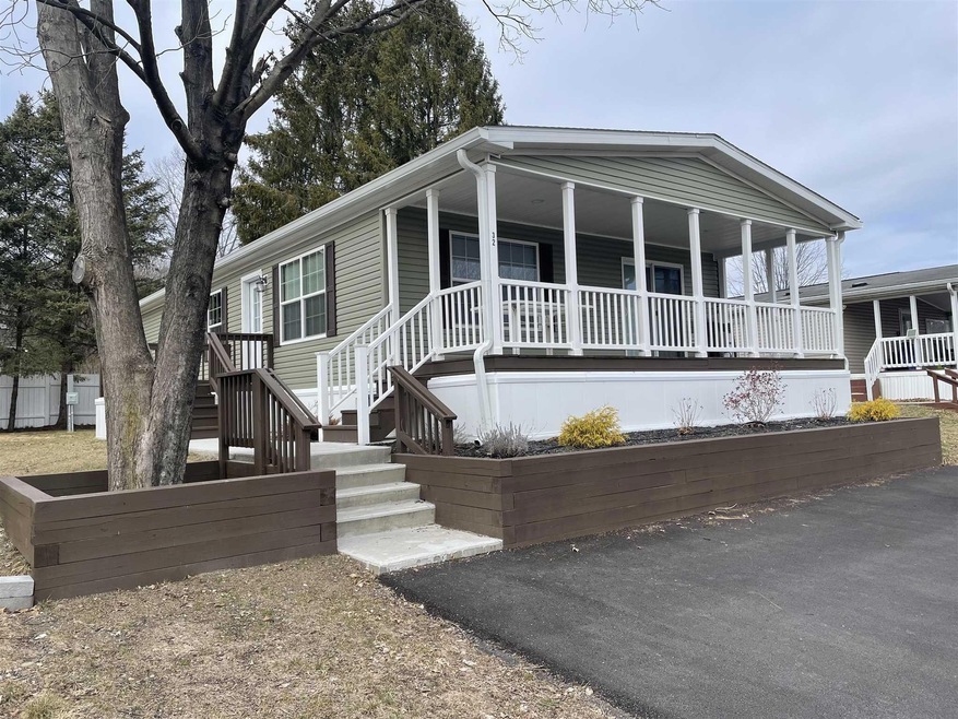 32 Scribo Ln, Wappingers Falls, NY 12590 - photo 1