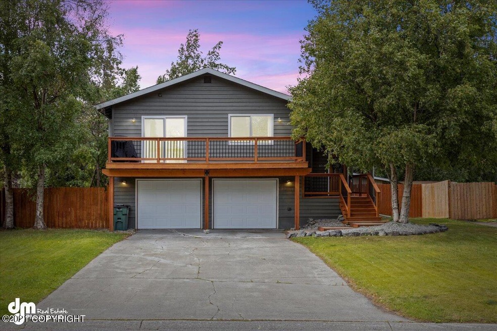 3760 Amber Bay Loop