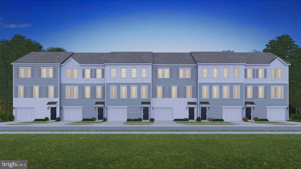 1135 Turnstone Dr unit 48, Fogelsville, PA 18051 - photo 1