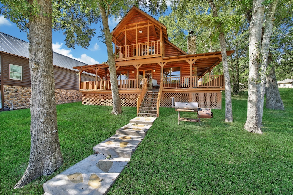 76 Hunters Creek Dr, Huntsville, TX 77340 - photo 1