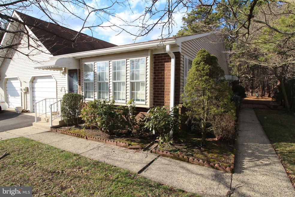 4B Birchwood Ct unit B, Whiting, NJ 08759 - photo 1