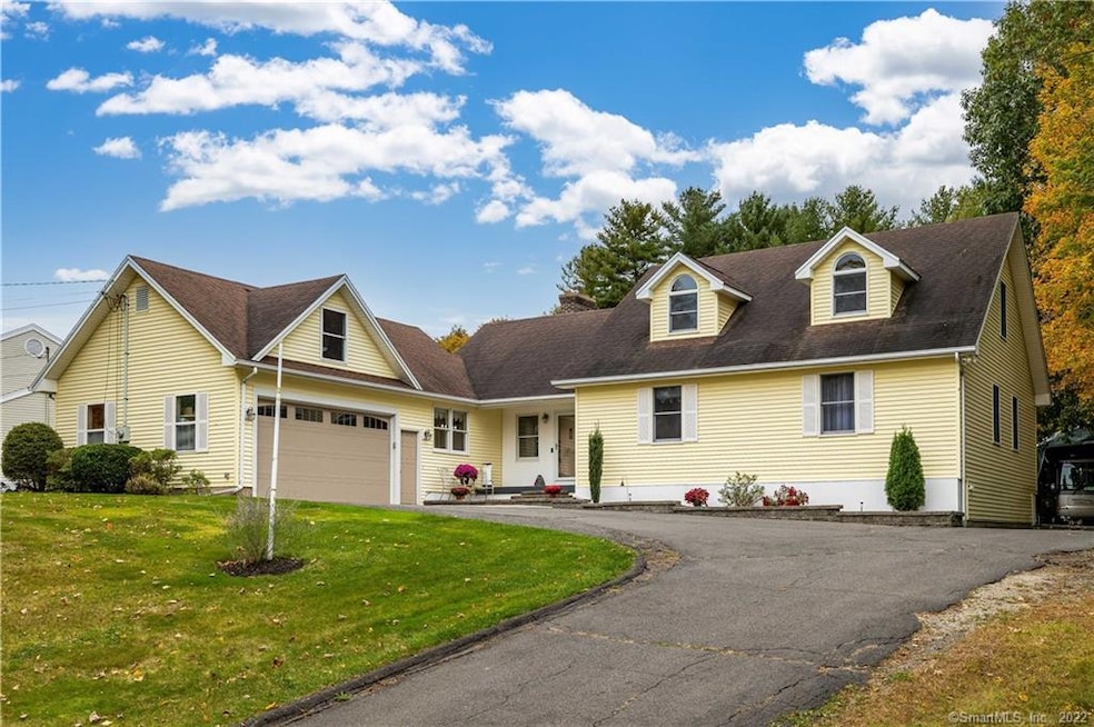 1121 Matthews St, Bristol, CT 06010 - photo 1