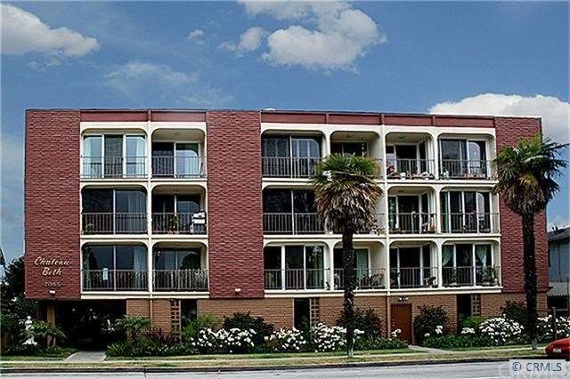 Belmont Heights, Long Beach, Condo on second floor