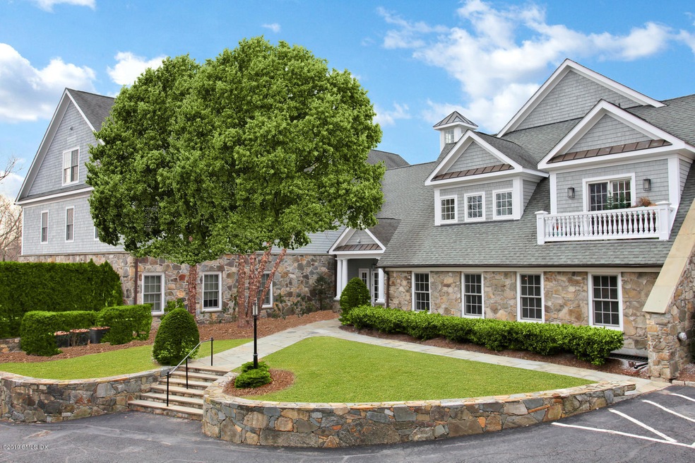 2 Dearfield Dr unit 2C, Greenwich, CT 06831 - photo 1