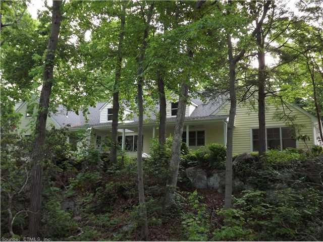 218 Pine Orchard Rd, Branford, CT 06405 - photo 1