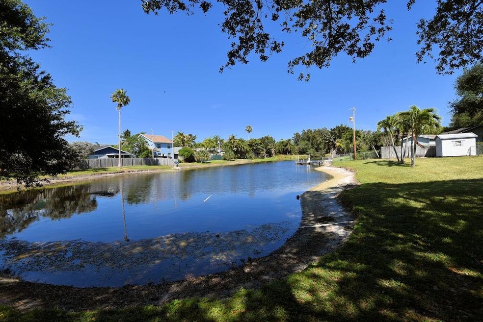 2825 Boston Ct, Lake Worth, FL 33462 - photo 1