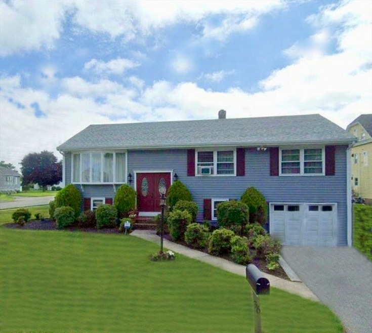 36 Grant St, South Dartmouth, MA 02748 - photo 1