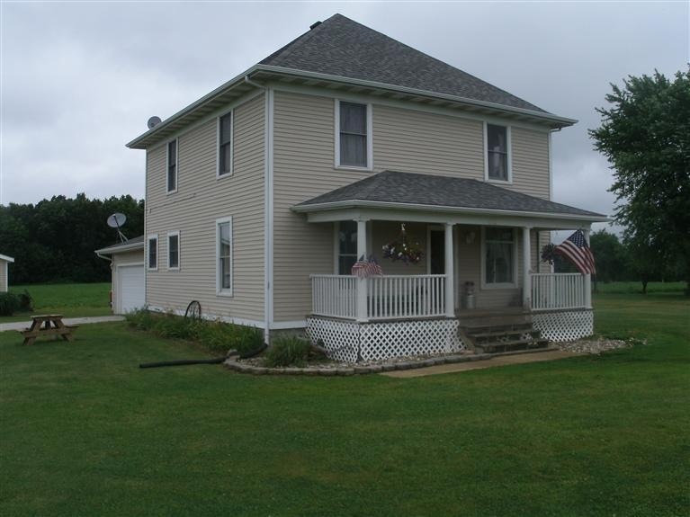 4353 E 400 S, La Porte, IN 46350 - photo 1