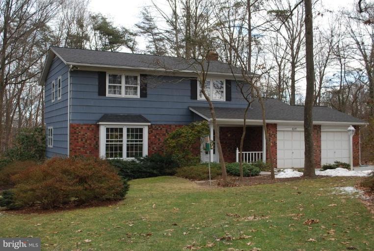 6219 Oak Hill Dr, Sykesville, MD 21784 - photo 1