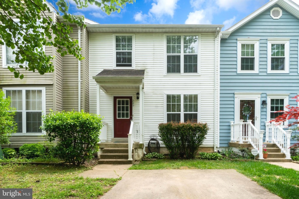 205 Eaton Ct, Stafford, VA 22554 - photo 1