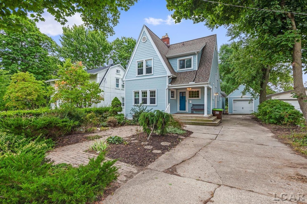 1115 Williams St, Adrian, MI 49221 - photo 1