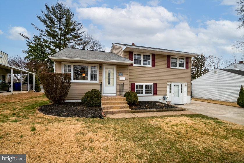 1039 Dettling Rd, Wilmington, DE 19805 - photo 1