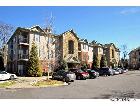 513 Appeldoorn Cir, Asheville, NC 28803 - photo 1