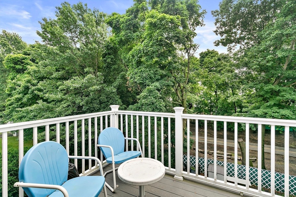 90 Morrison Ave unit 3, Somerville, MA 02144 - photo 1