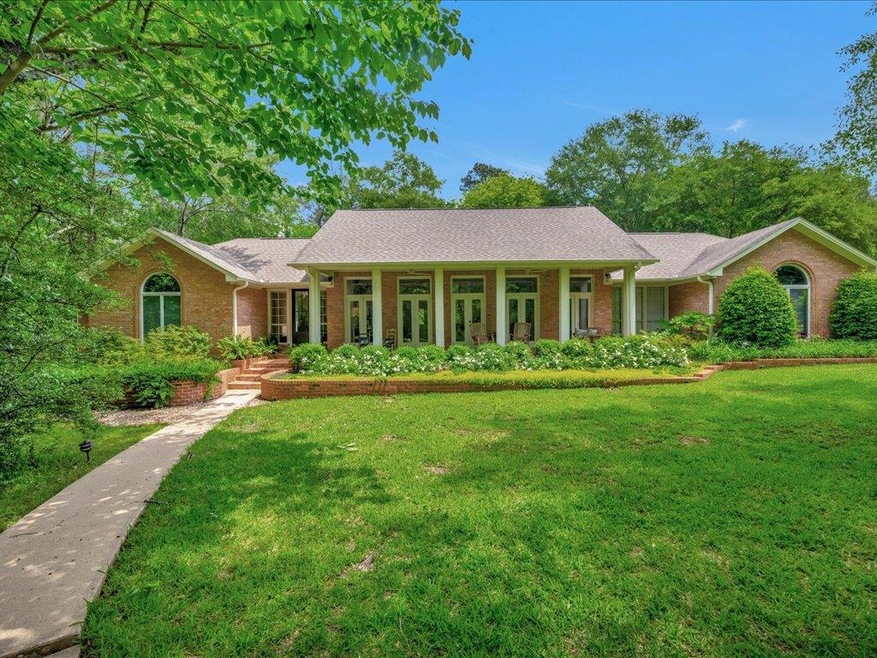 For Sale $689,000