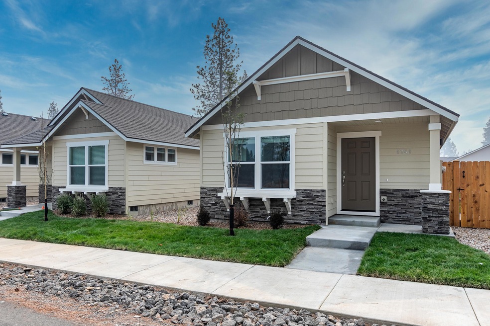 2519 NW Teak Ave unit 83, Redmond, OR 97756 - photo 1