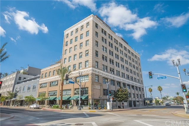 Historic Kress Building sitting on the corner of P