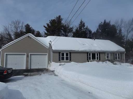 100 Saunders St, Gardner, MA 01440 - photo 1