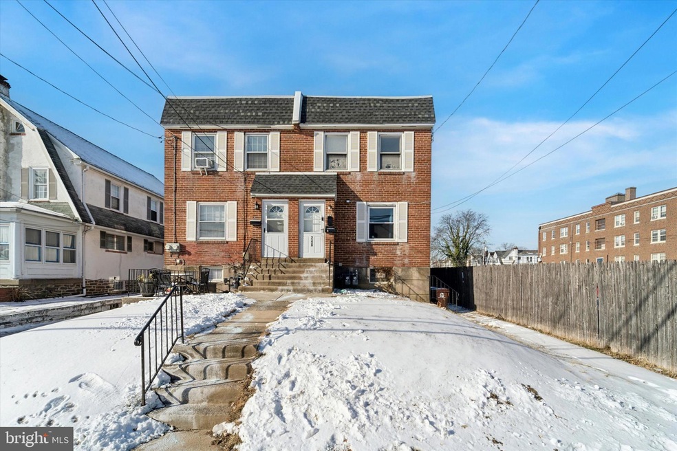 248 N Wycombe Ave unit 2, Lansdowne, PA 19050 - photo 1