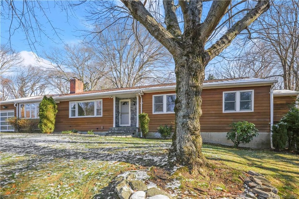 Welcome to 120 Wendy Road, beautifully sited in a 