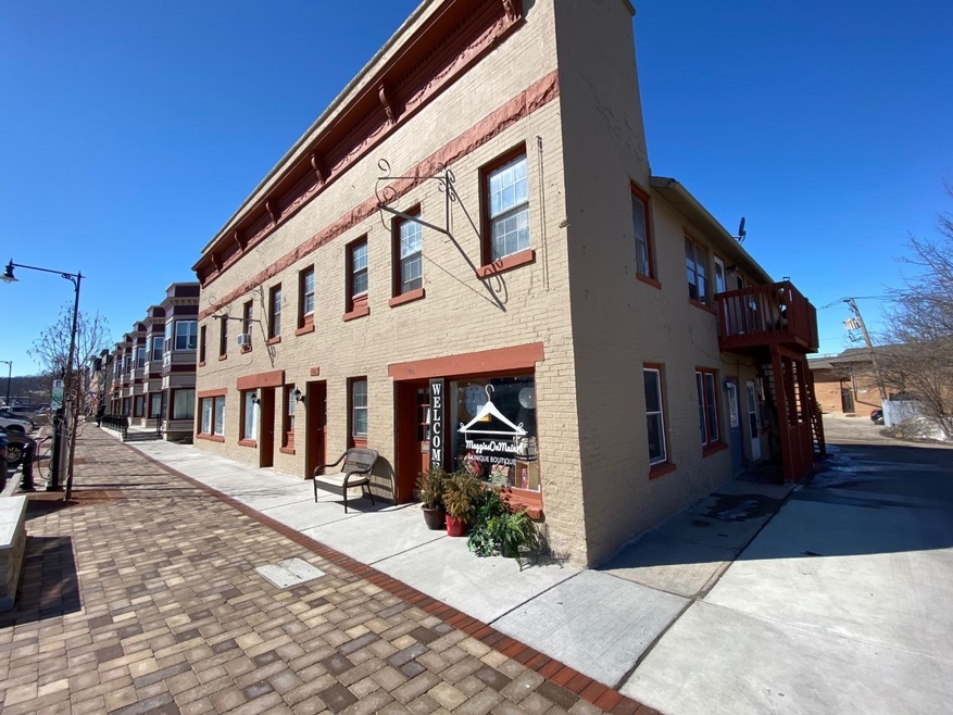 104 S Main St unit 7, Algonquin, IL 60102 - photo 1