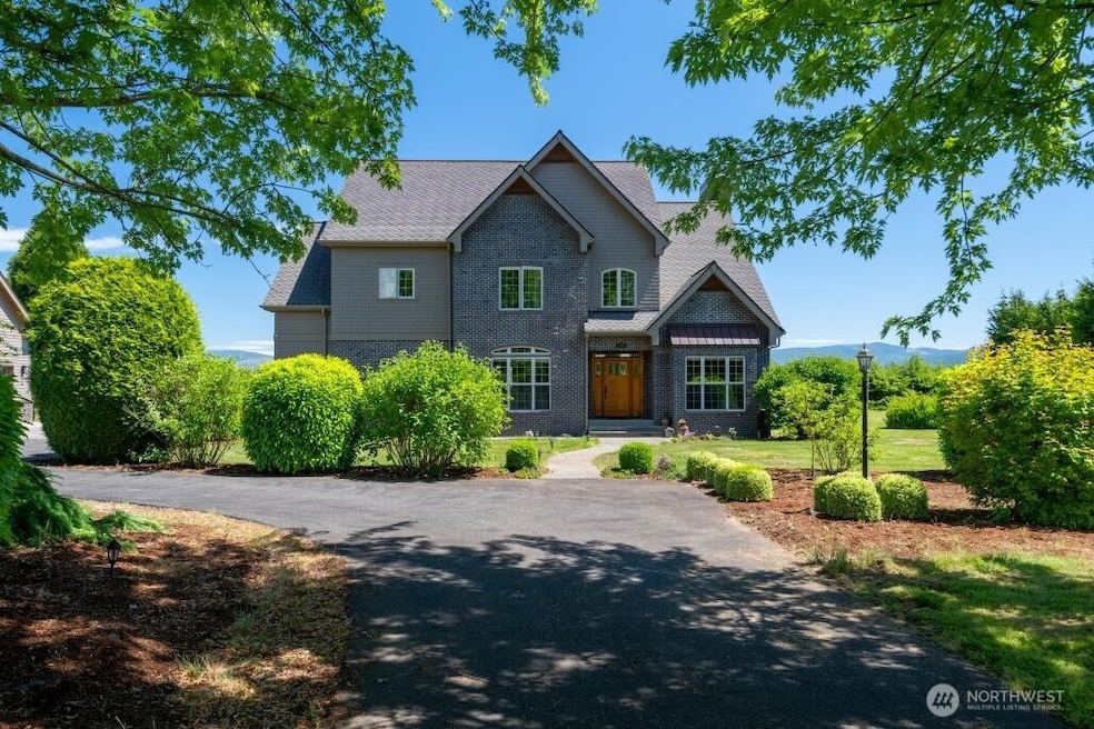 794 W Smith Rd, Bellingham, WA 98226 - photo 1